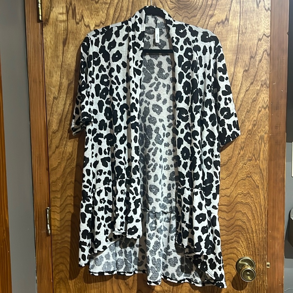Lilypad high low short sleeve kimono